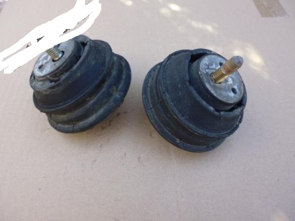bmw motor silenbloky