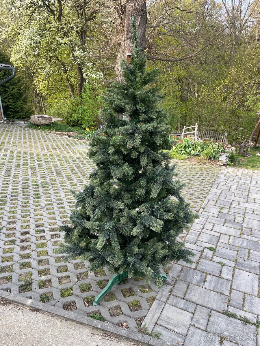 Vianočný stromček 180cm