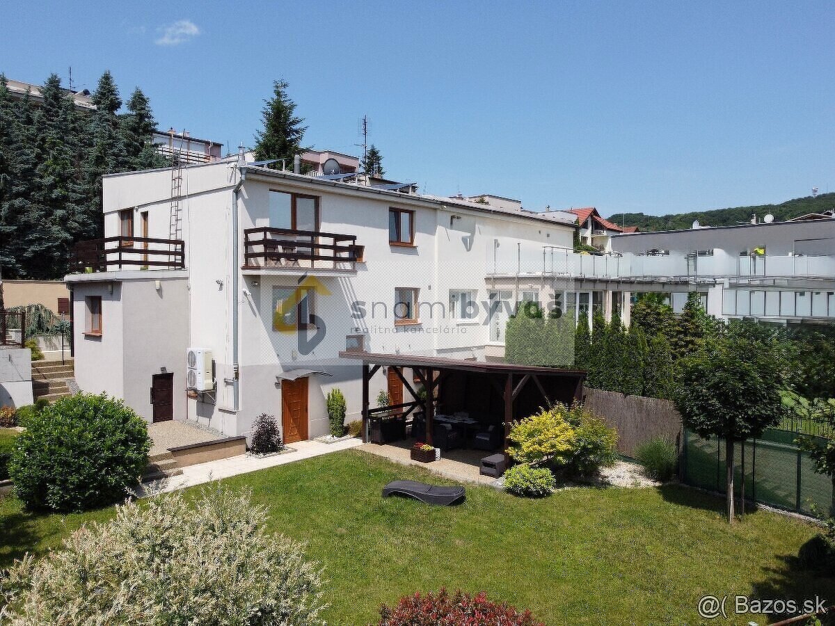 5 i rodinný dom, 609 m2, Mengusovská - Sever