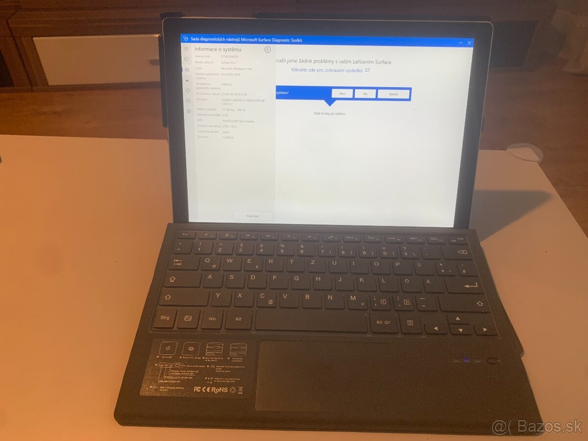 Microsoft Surface Pro7 i5/8GB/128GB.