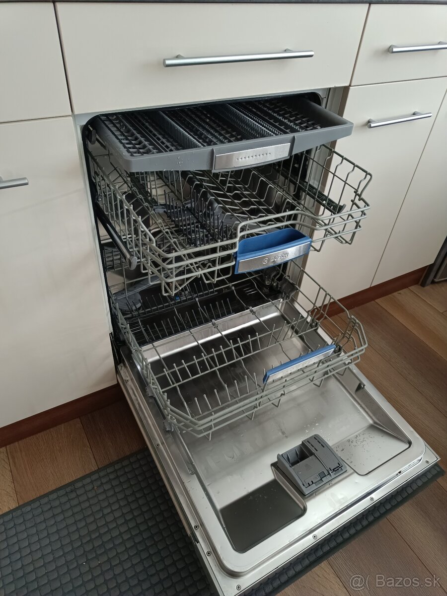 BOSCH umývačka riadu 60cm