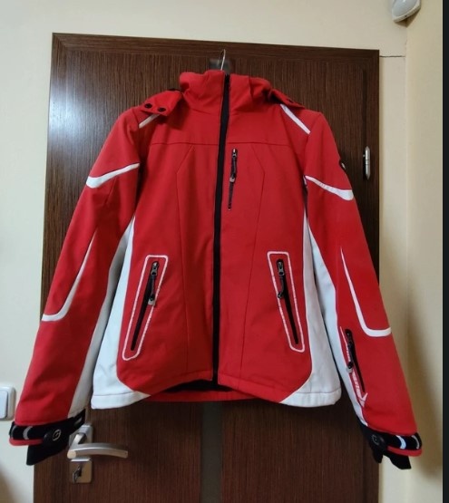 Dámska tepla lyžiarska bunda značka Killtec vel. 40