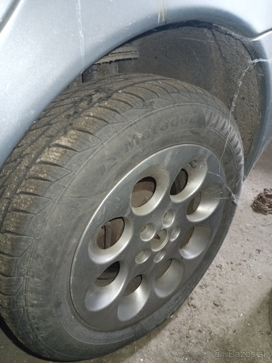 Predám zimné pneumatiky 185/65r15