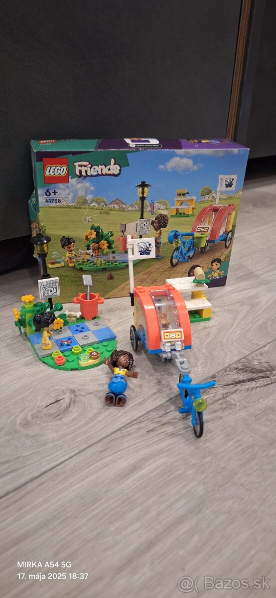 Ponukam lego Friends