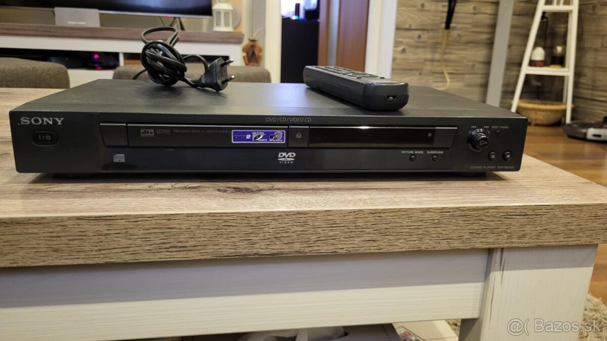 DVD prehrávač značky SONY – model DVP-NS405