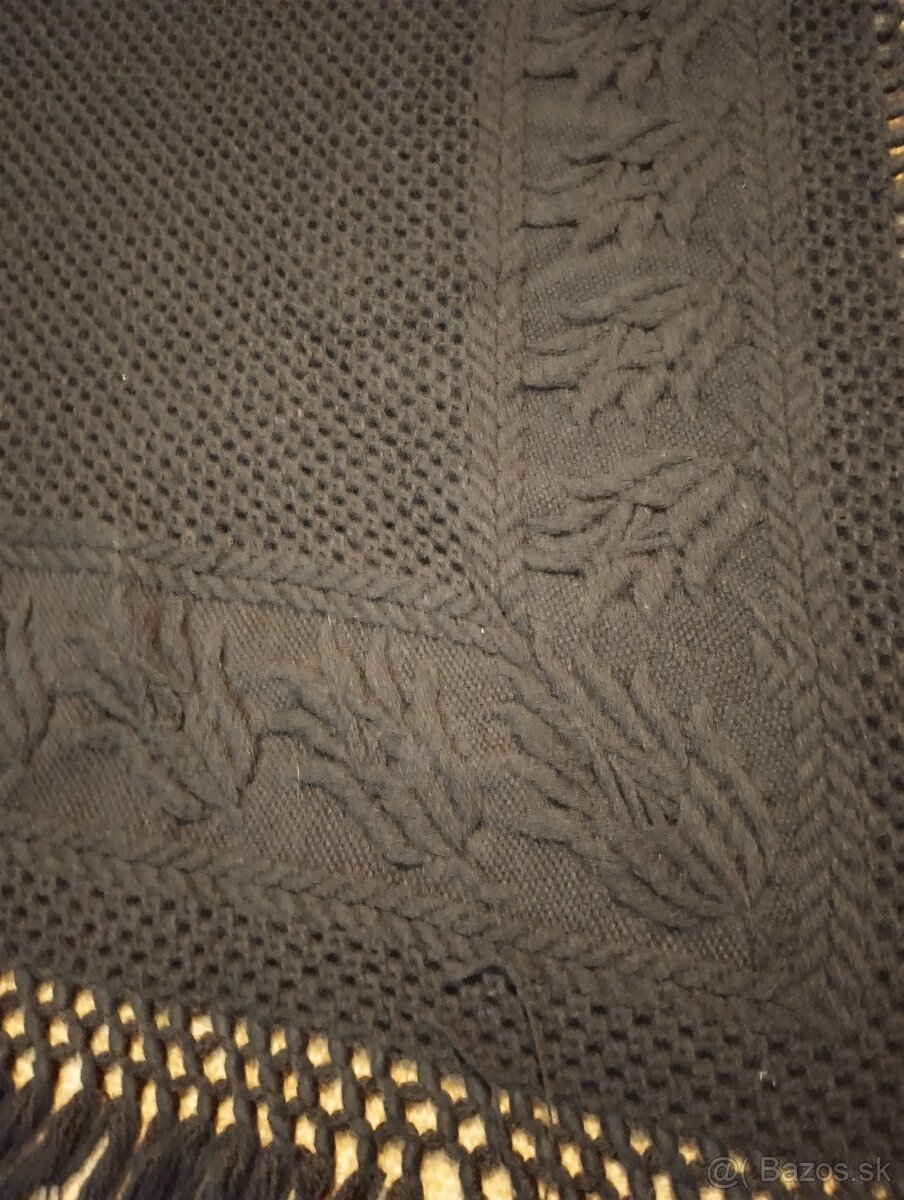 Veľká čierna zimná vlnena šatka (retro - folklórna)