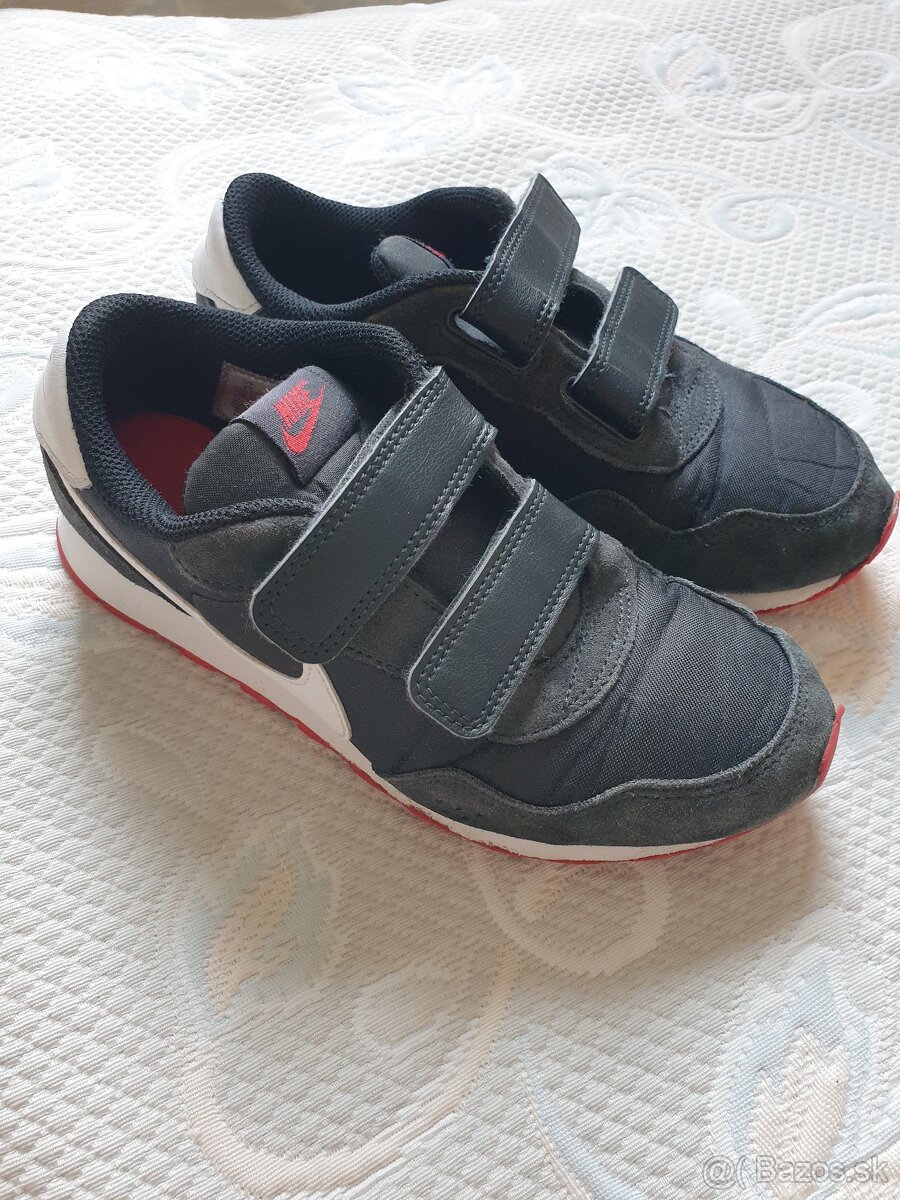 Nike v.35
