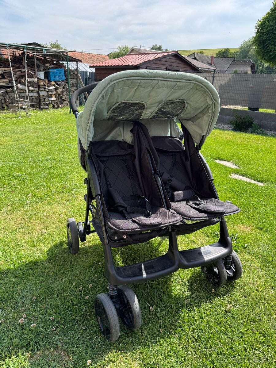 Kočik pre dvojčatá
