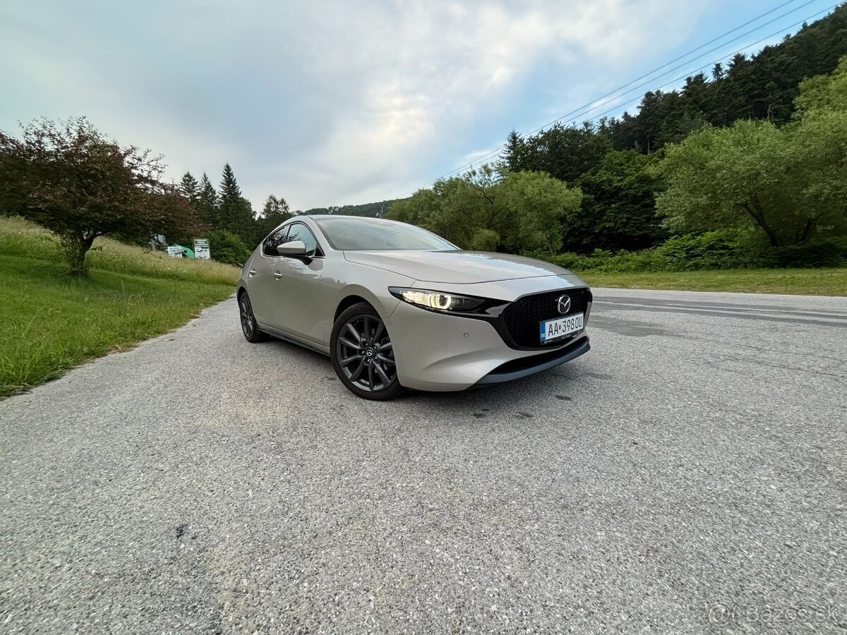 Mazda 3 2.5 e-Skyactiv G140 mHEV Exclusive-line 6MT