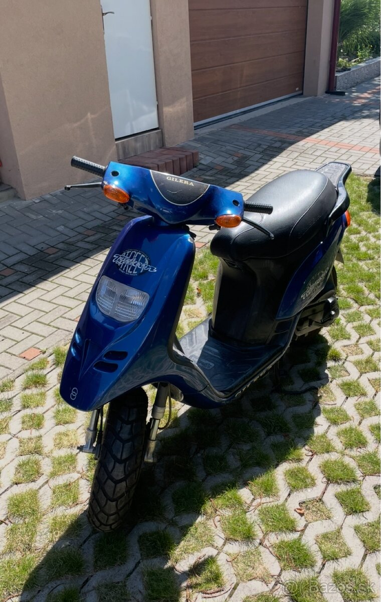 Gilera Typhoon 50 skúter