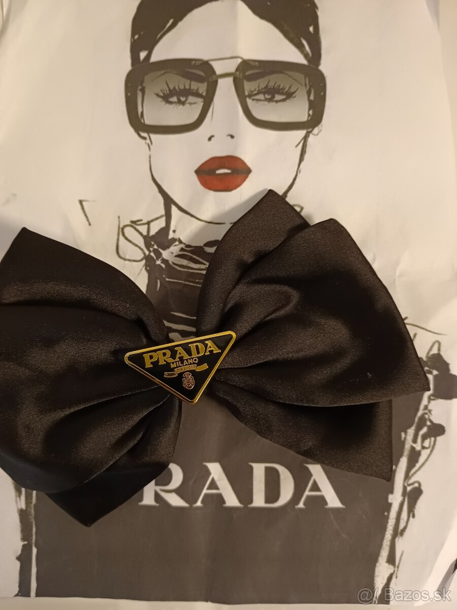Spona do vlasov Prada