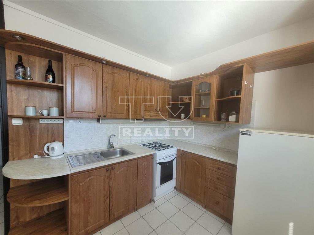 NA PREDAJ 2-IZBOVÝ BYT S DVOMI BALKÓNMI, 57m2, MYJAVA