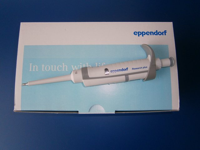 Eppendorf Research plus 10 µL - úplne nová, originál krabica