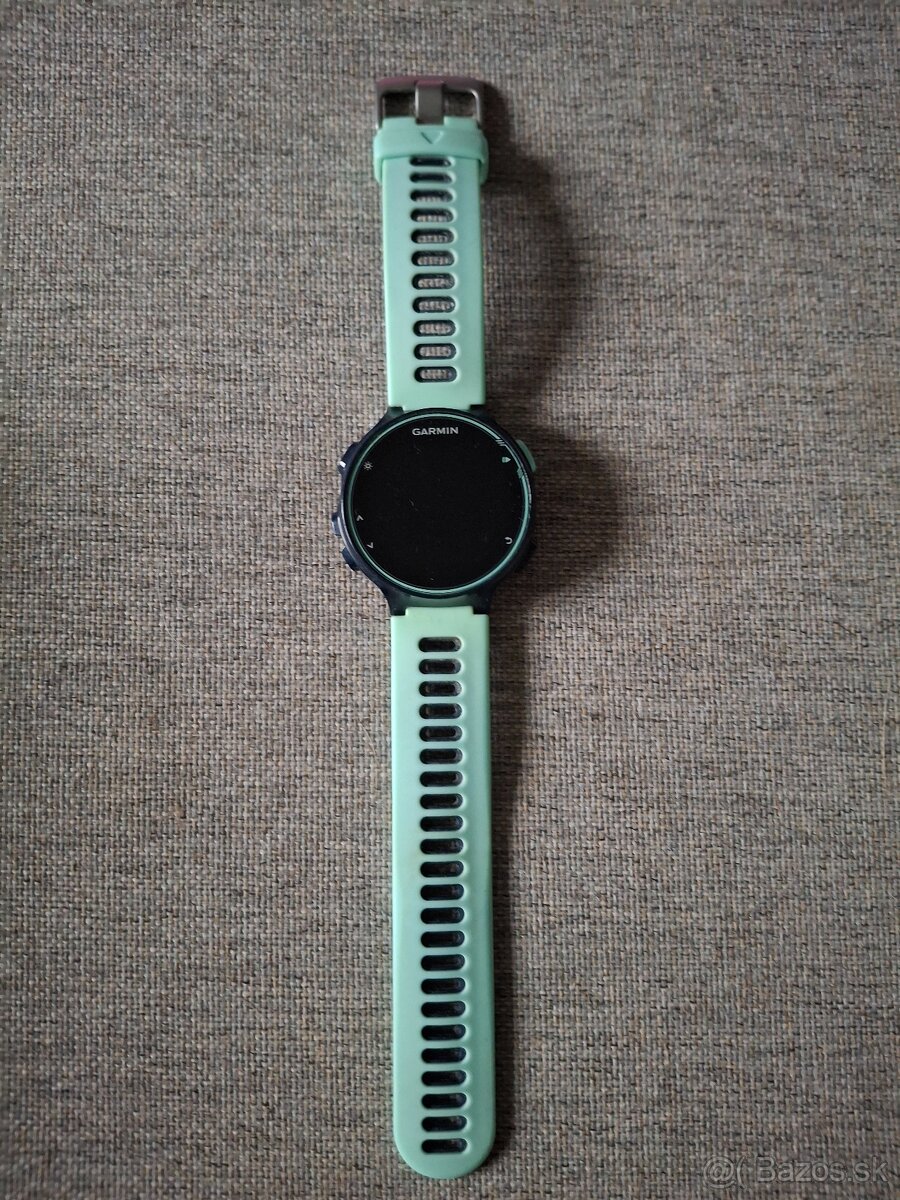 GARMIN FORERUNNER 735XT