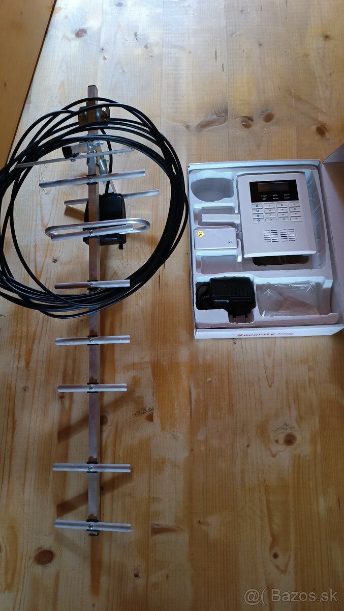 GSM bezdrôtový alarm