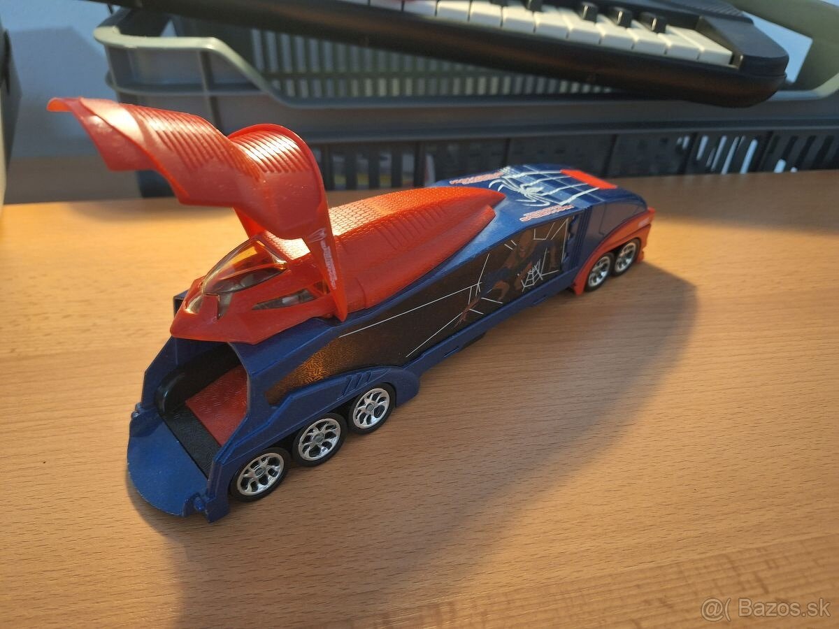 dlhé kovové auticko pozierac anglicakov spiderman