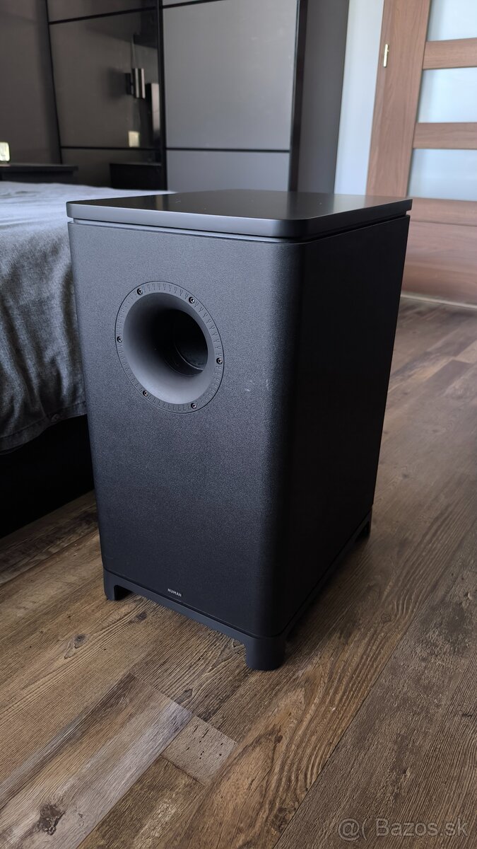 Subwoofer