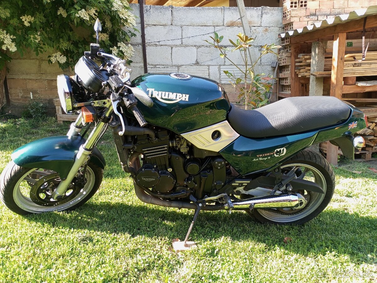 Triumph Trident 750