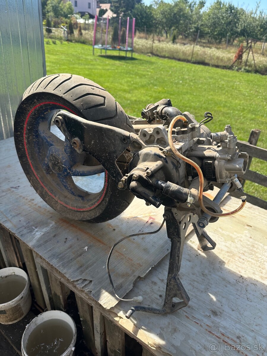 Motor Aprilia sr 50 ditech