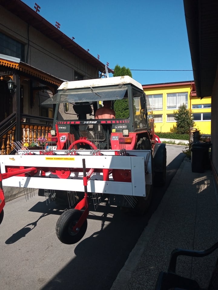 Pásová hrabačka 2,5m