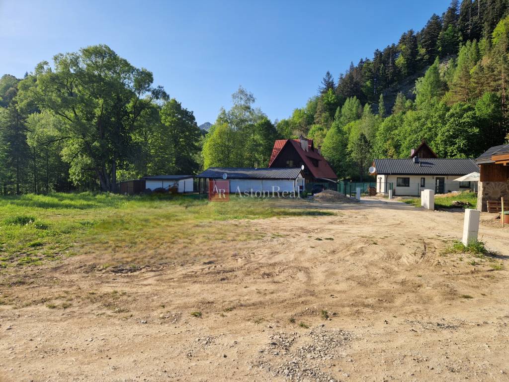 AstonReal: predaj rekreačný pozemok 612 m2, PIENINY - Červe