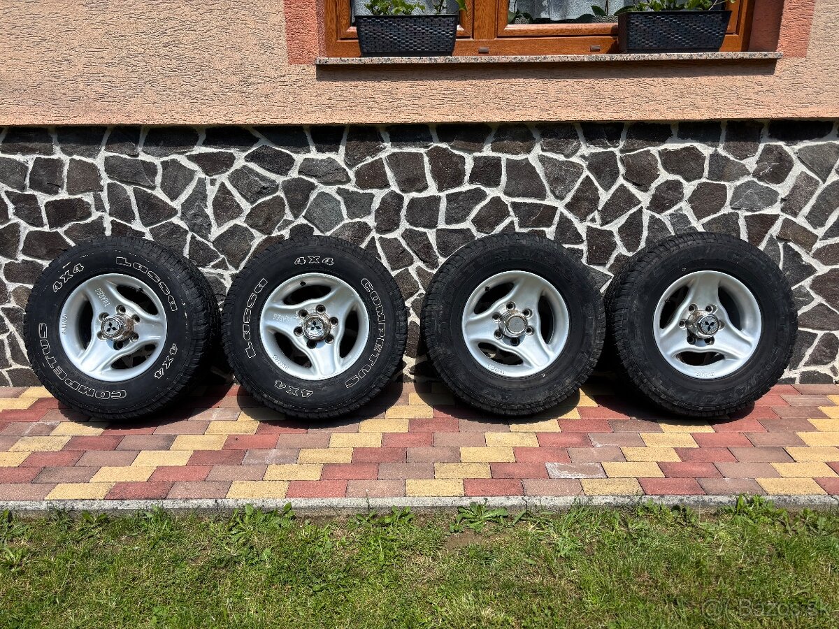Pajero disky