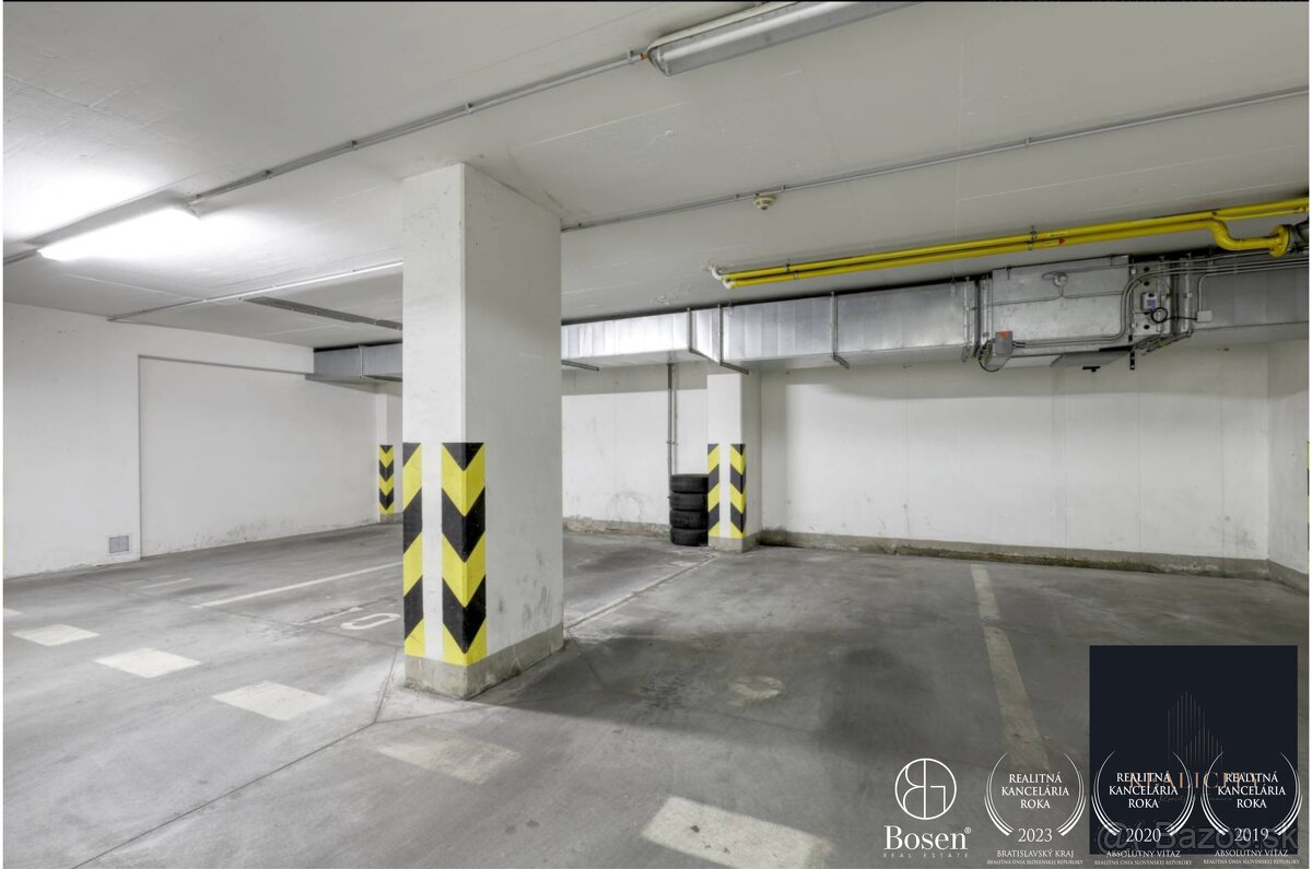 Bosen Realicity / Parkovacie miesto v bytovom dome KOLOSEO