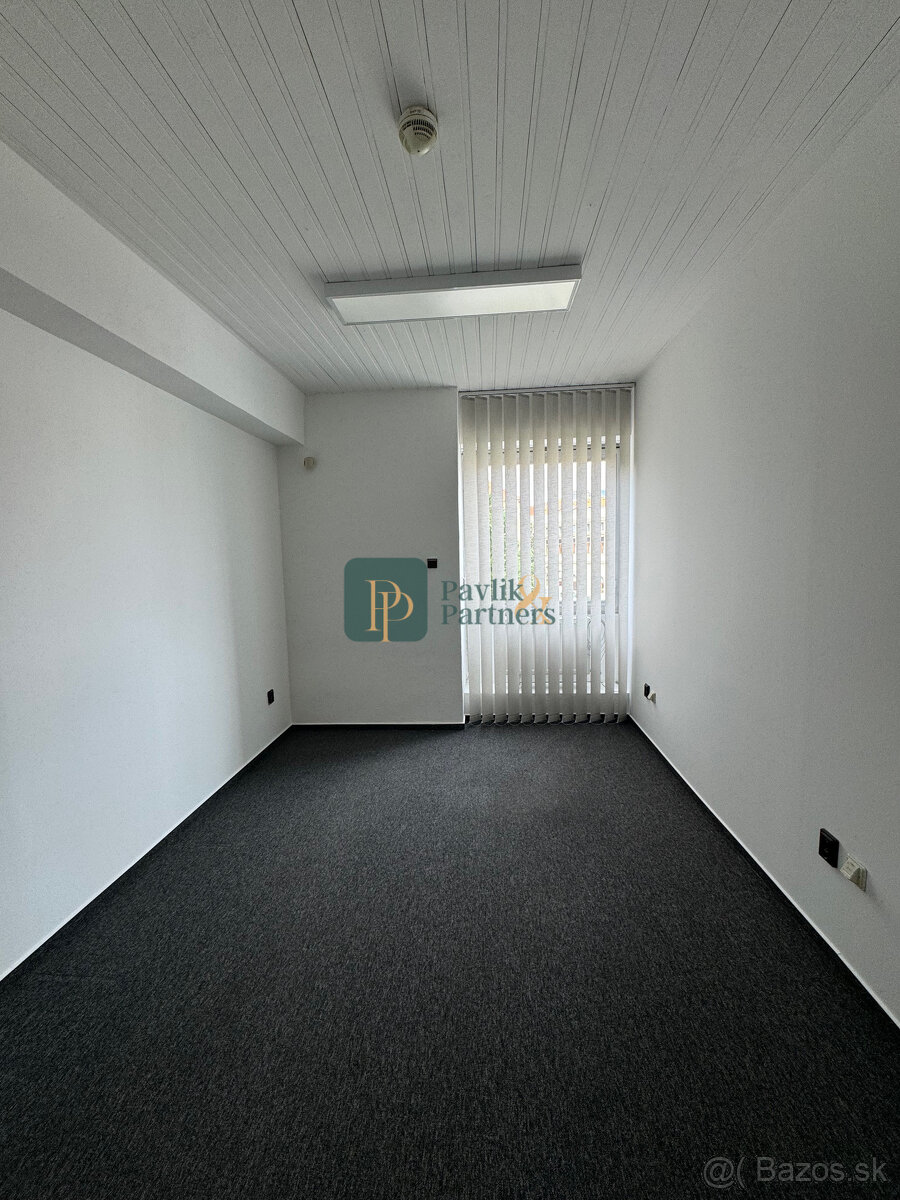 Prenájom kancelársky priestor, úplne centrum mesta, 32m2