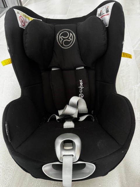 Predám Cybex Sirona Z + zakladna Base-Z