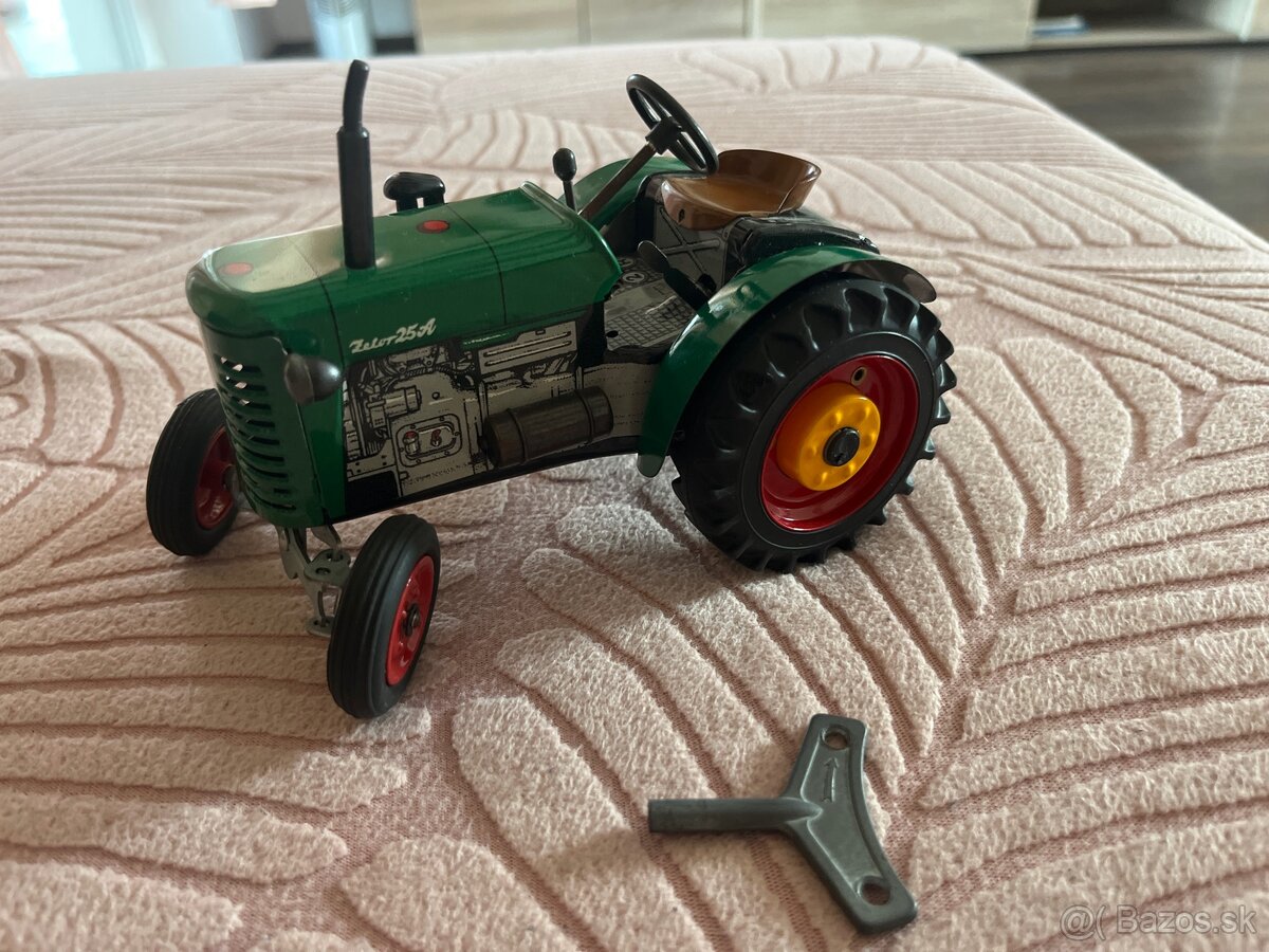 Predám naťahovací traktor Zetor 25 A