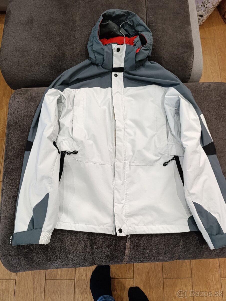 Lyziarske bunda a lyziarske nohavice