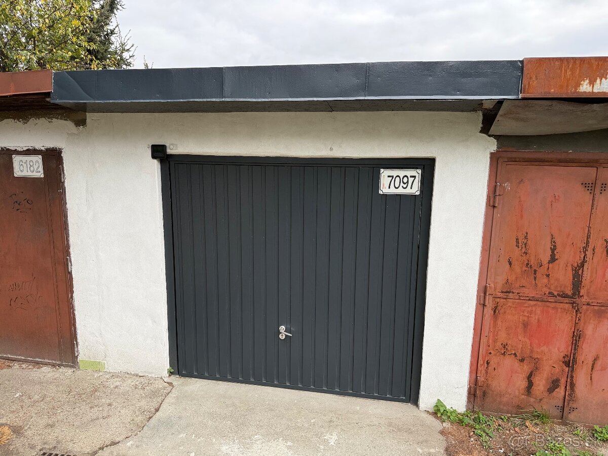 Garáž s pozemkom Bratislava Staré mesto