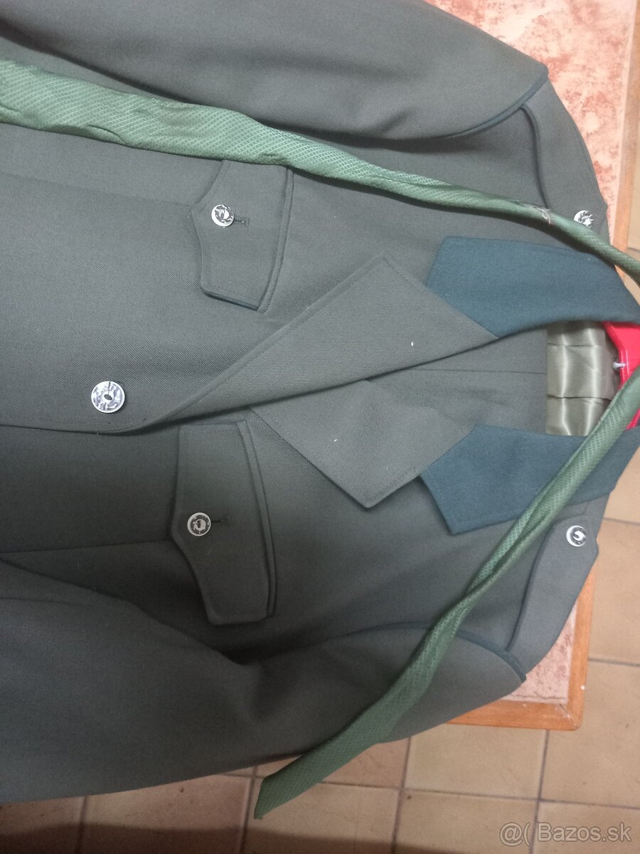 Predám poľovnícke oblečenie XL