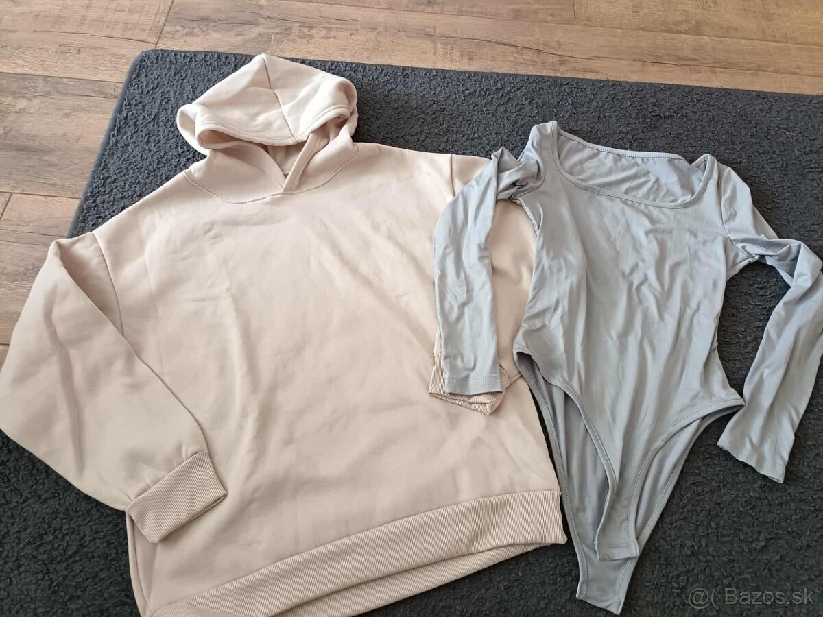 Dievčenská mikina + body cena spolu