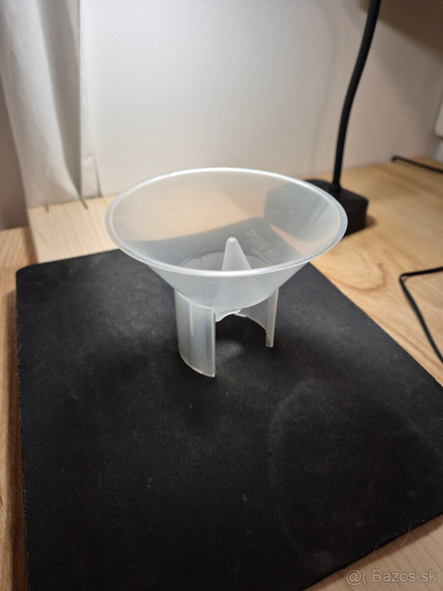 Lievik na soľ do umývačiek riadu AEG a Electrolux