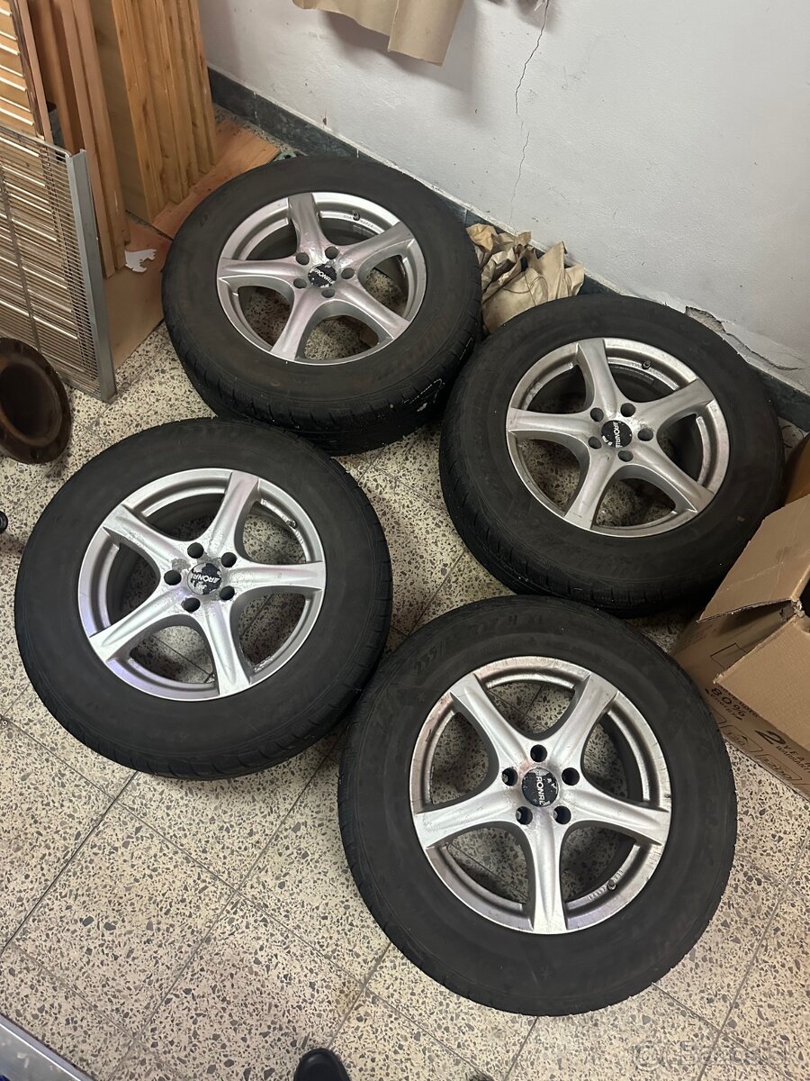 Matador 235/65 R17 zimné + disky RONAL