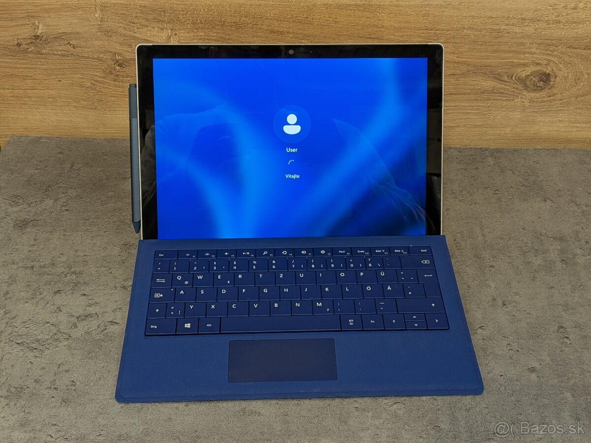 Microsoft Surface Pro 4 - Intel Core i7-6650U, 8/256G, Win11