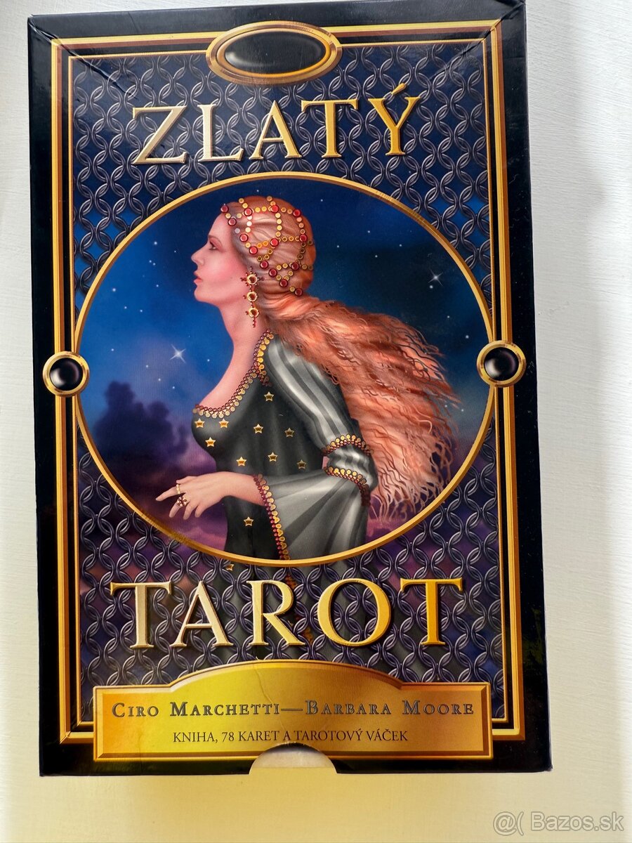 Tarotové a vykladacie karty