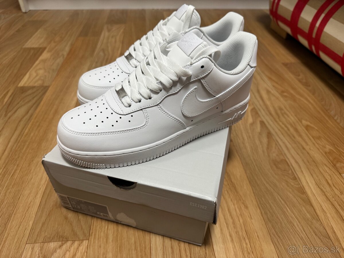 Nike air force 1 biele 44