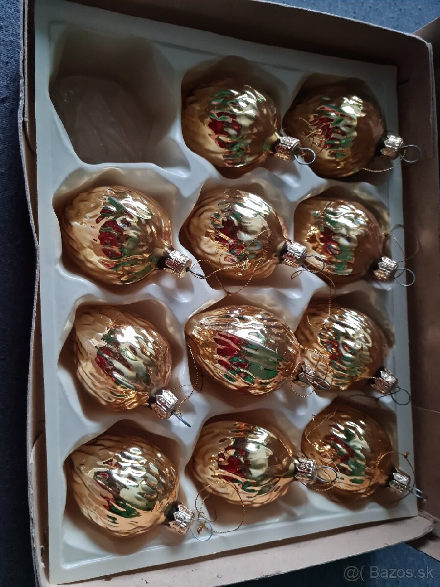 Zlate retro orechy Vianocne  (sklo)