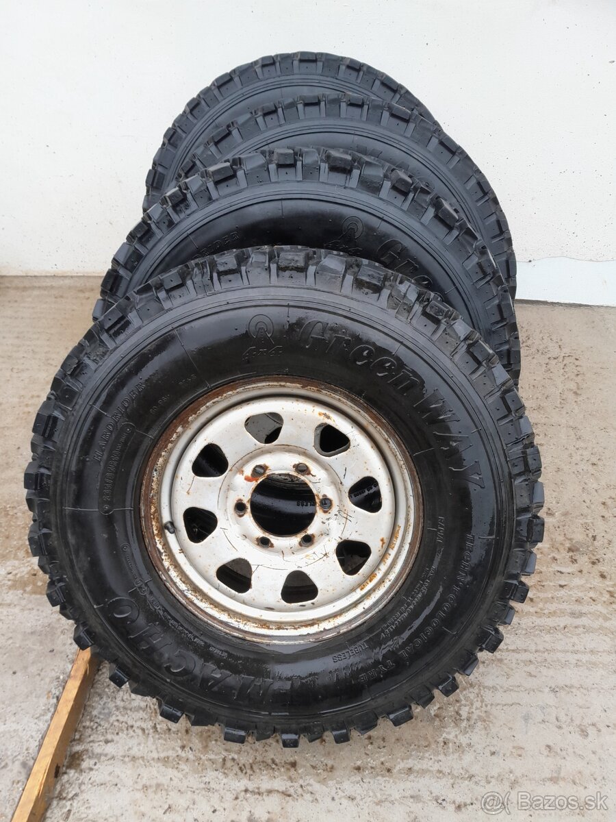 235/85r16