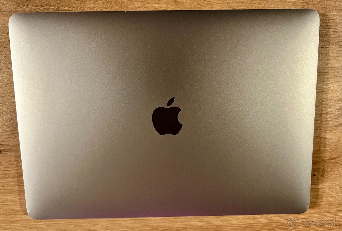 MacBook Air M1