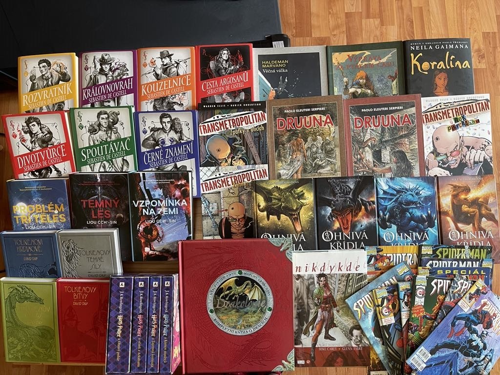 Ohnivá křídla,Divotvůrce,Transmetropolitan,Sukuba,Tolkien