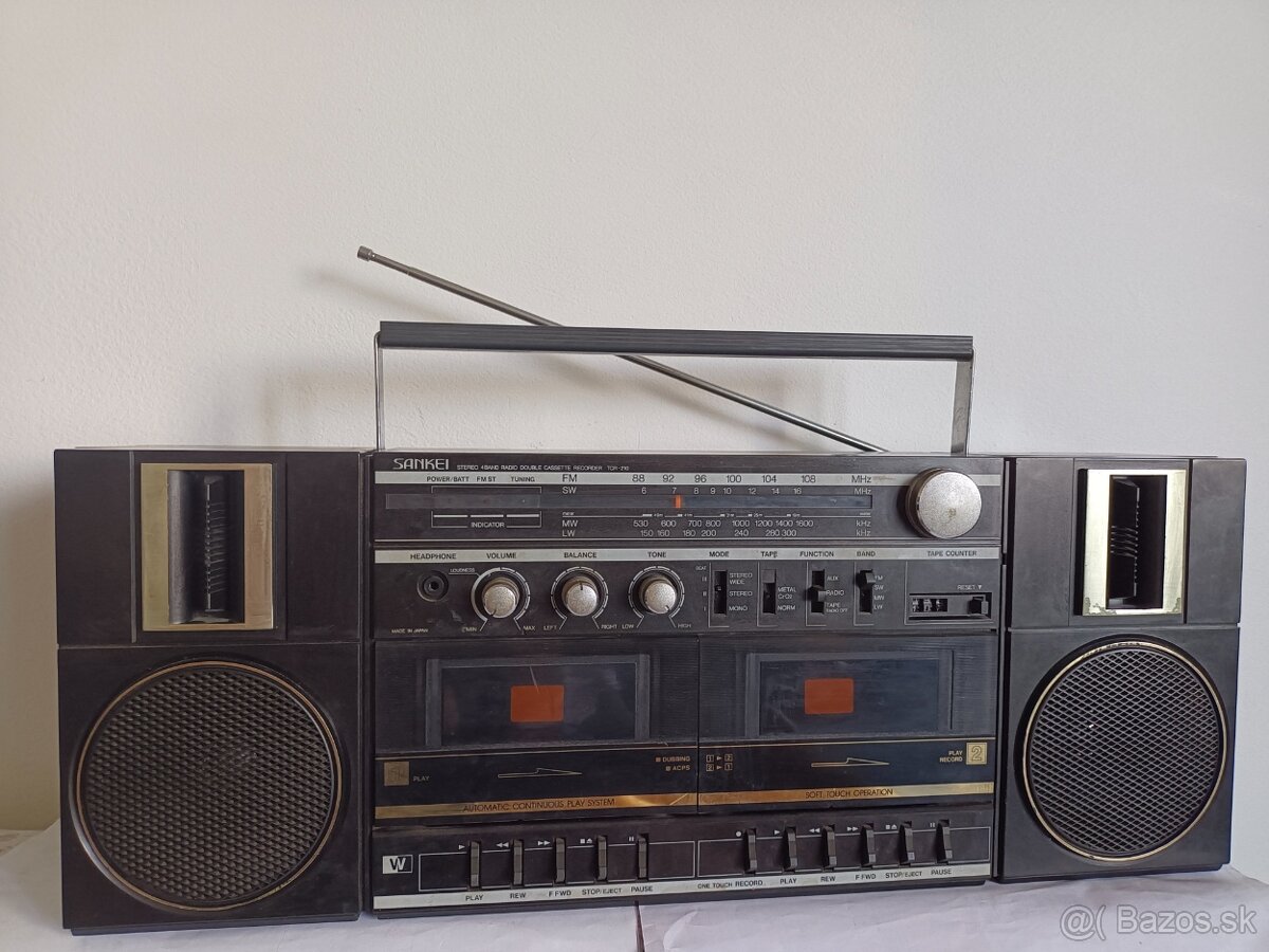 Sankei TCH 210EE radiomagnetofon Japan