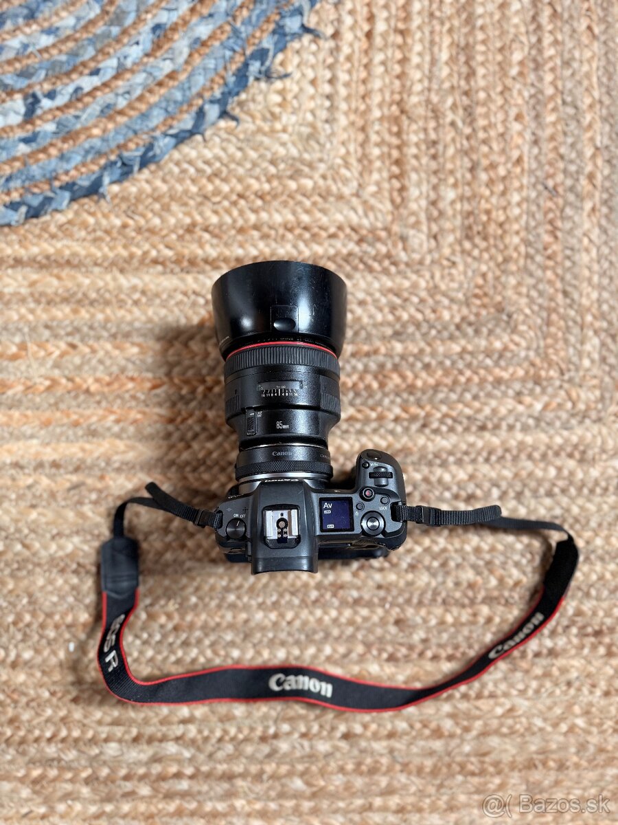 Canon EOS R + 85mm f1,2 1400€ spolu
