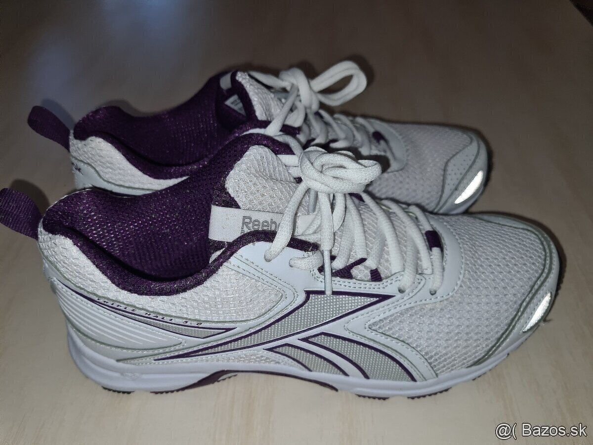 tenisky reebok 40 velkost nove bez krabice