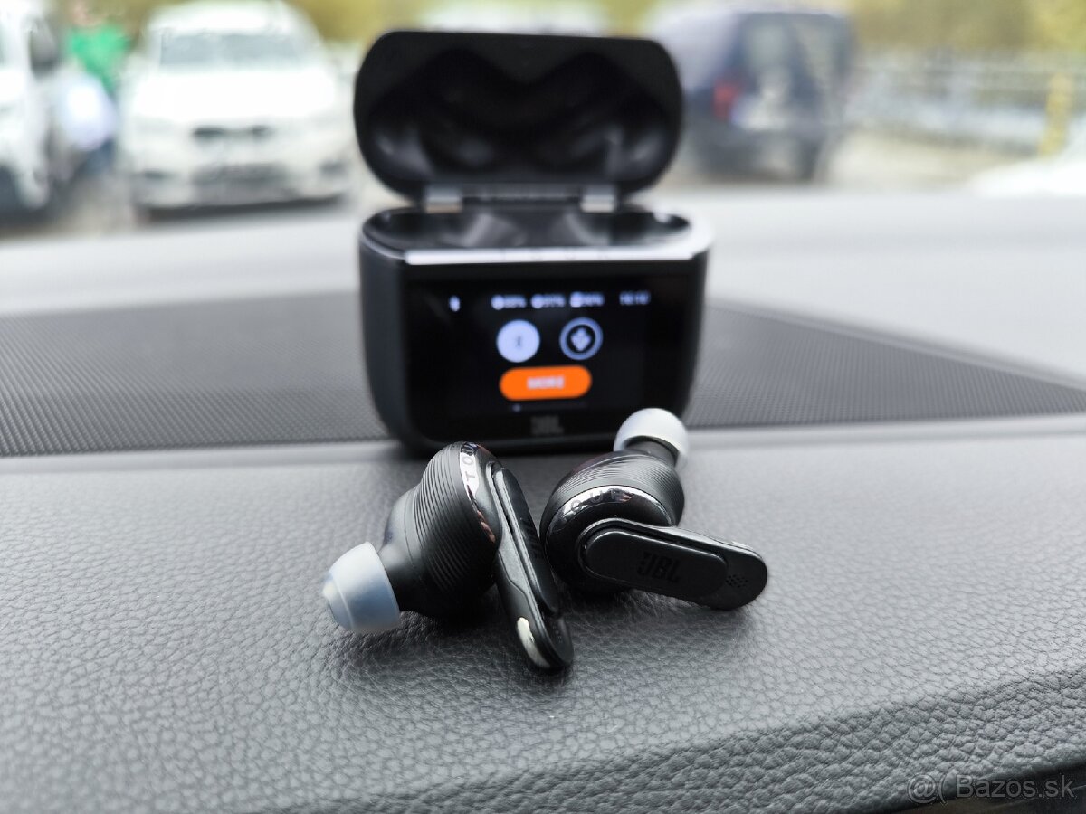 JBL TOUR PRO 3