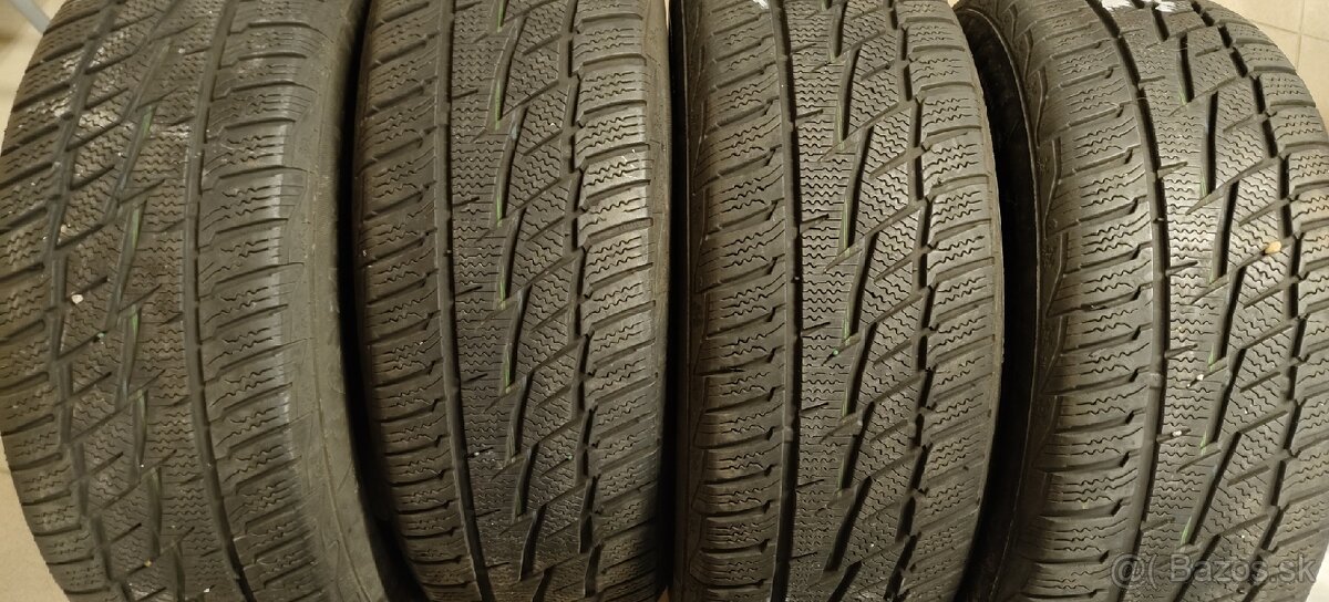 Zimné Matador SibirSnow 215/60/16 99H