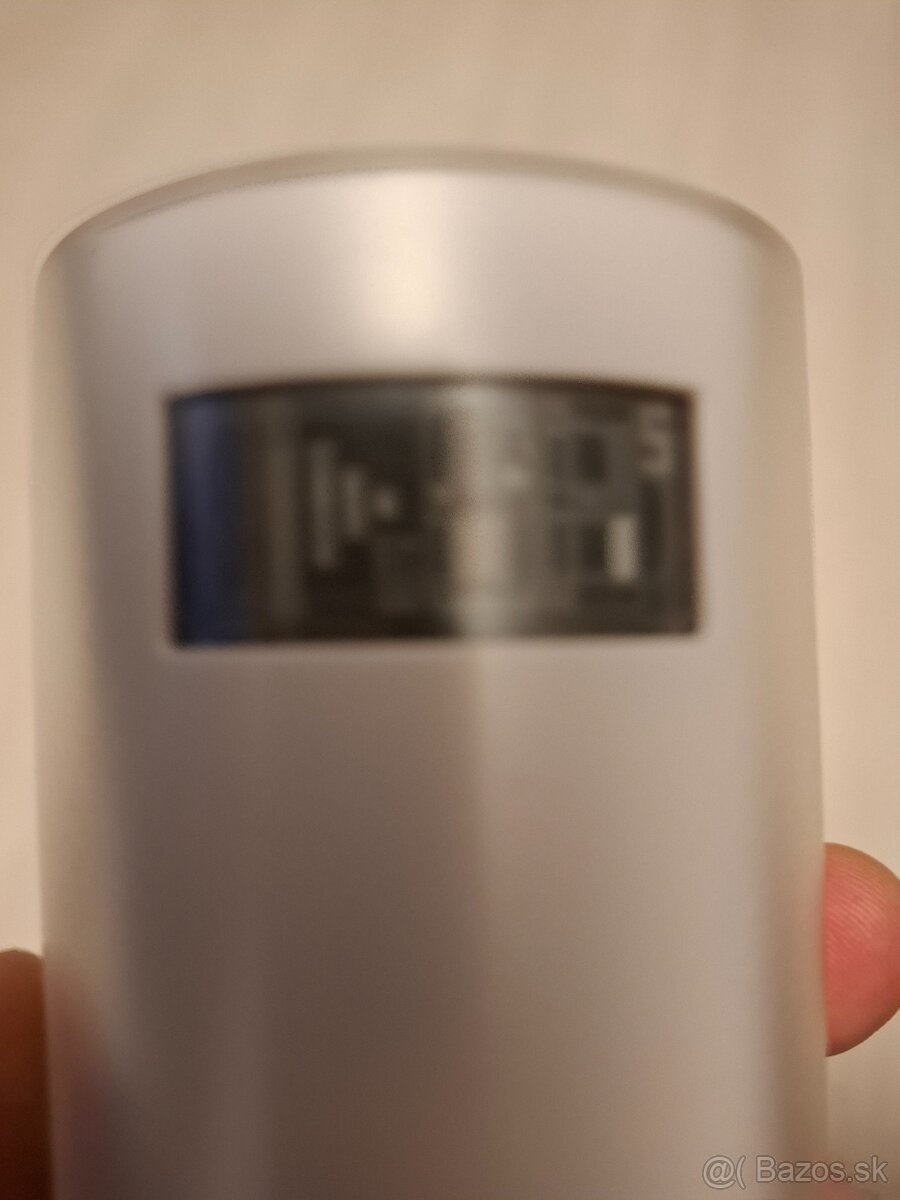 Netatmo displej hlavice a termostat.