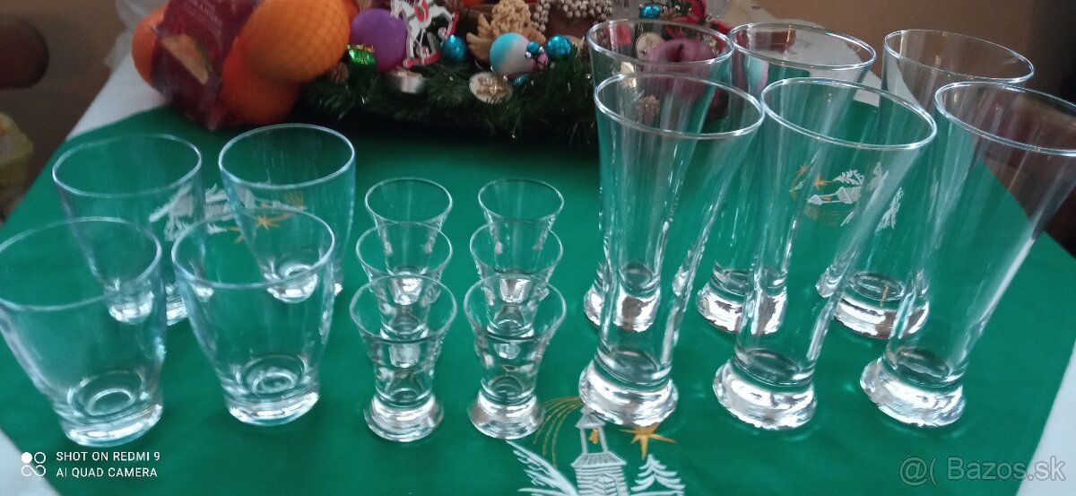 Sklenené poháre na pivo a štamperlíky